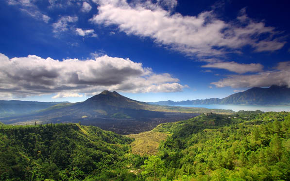 Trips to Kintamani volcano Bali
