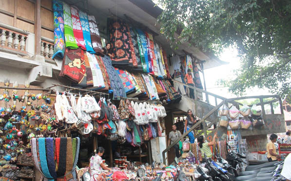 Ubud Bali Traditional Art Market